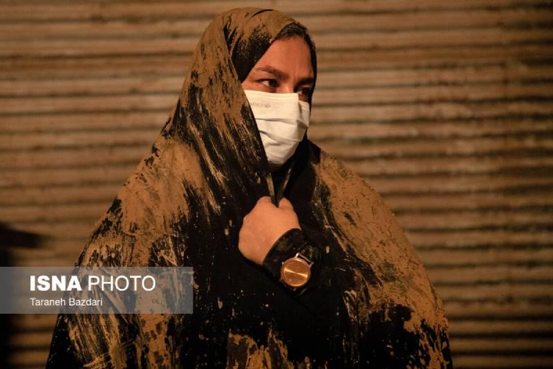 گل‌مالی اهالی لرستان