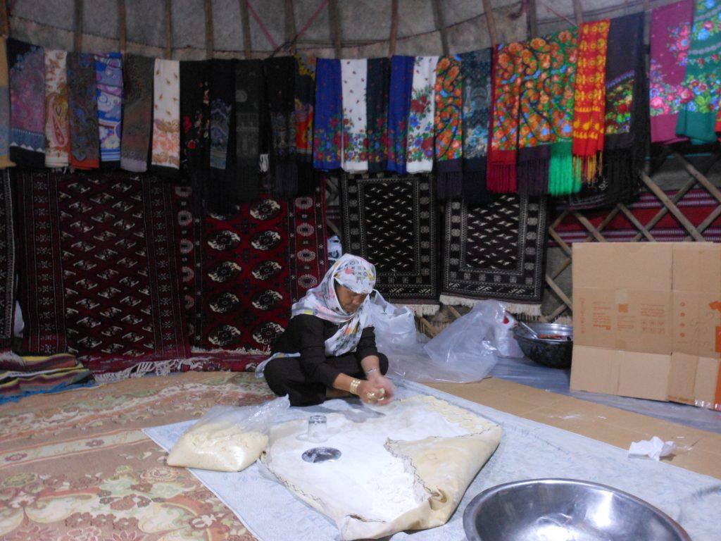 نمایشگاه فرهنگ ایران زمین