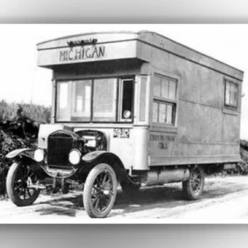 اتوبوس بخار