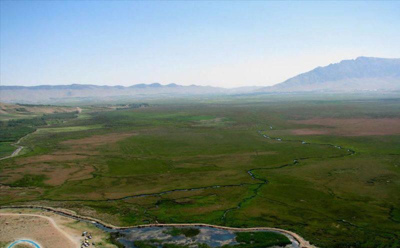 نظرگاه مادر و دختر گندمان