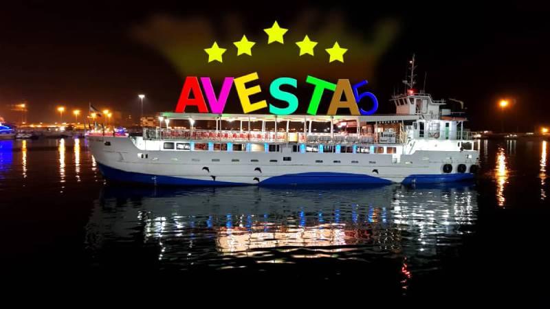 رزرو کشتی های تفریحی شبانه کیش