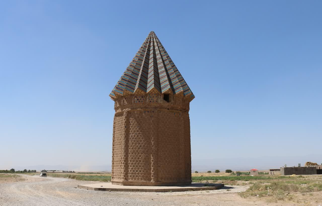 گردش نیم‌روزی در اطراف مشهد