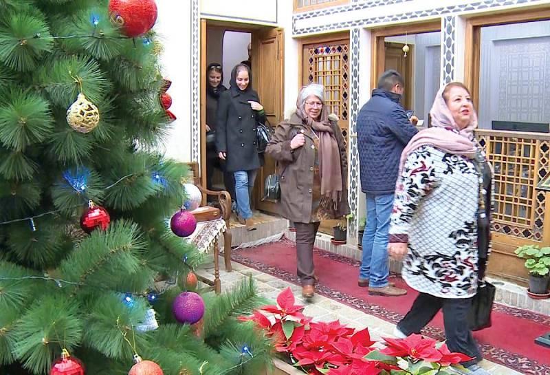 كريسمس با نمادهاي ايراني