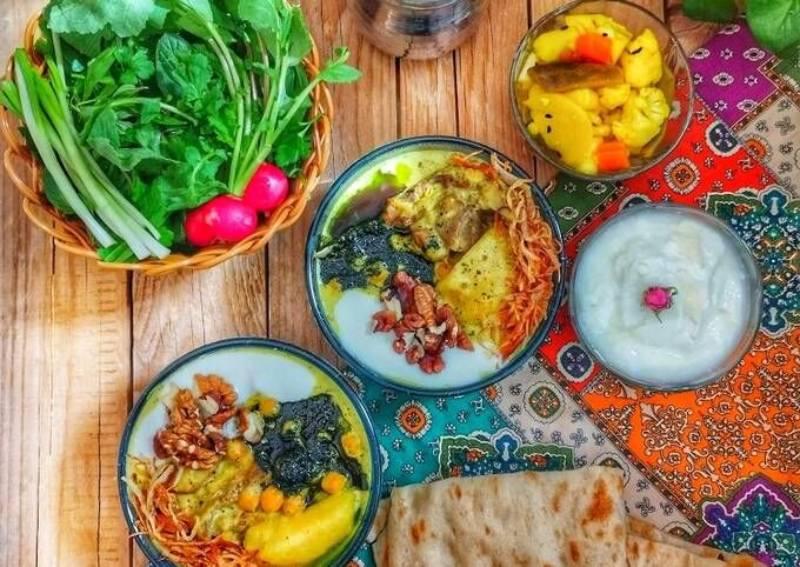 آبگوشت بزقرمه