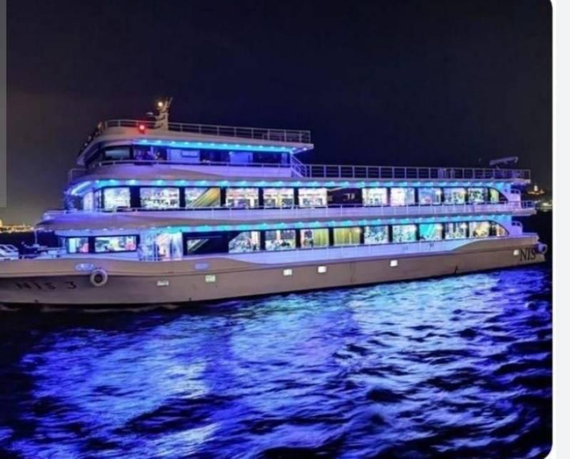 کشتی تفریحی کیش