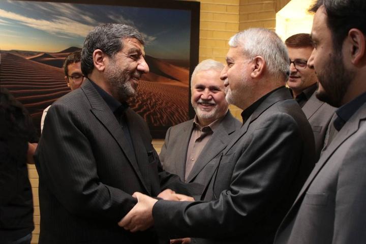 وزیر میراث‌فرهنگی، گردشگری و صنایع‌دستی