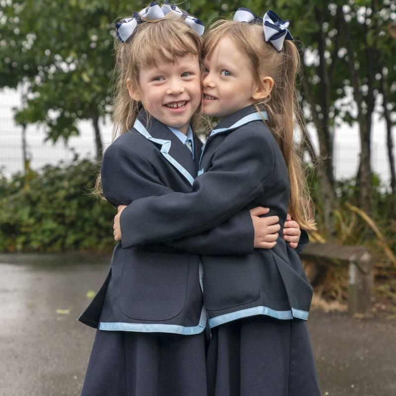 مدرسه دوقلوها!