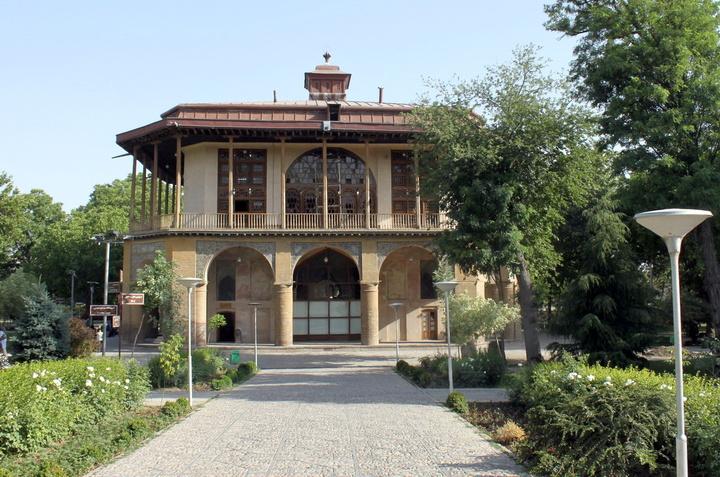 عمارت کلاهفرنگی قزوین