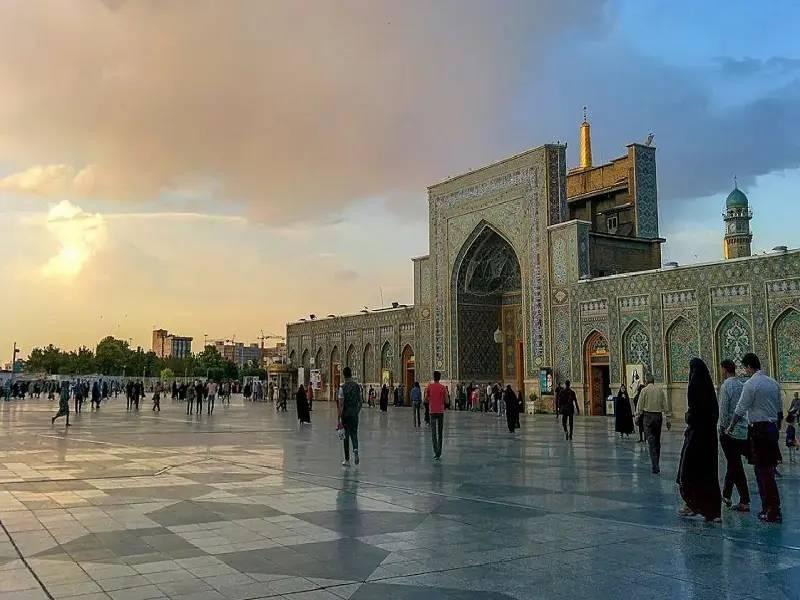 فاصله فرودگاه مشهد تا حرم