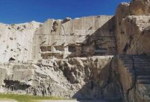 ایوان تاریخی قدمگاه ارسنجان