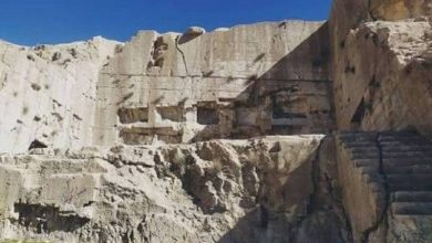 ایوان تاریخی قدمگاه ارسنجان