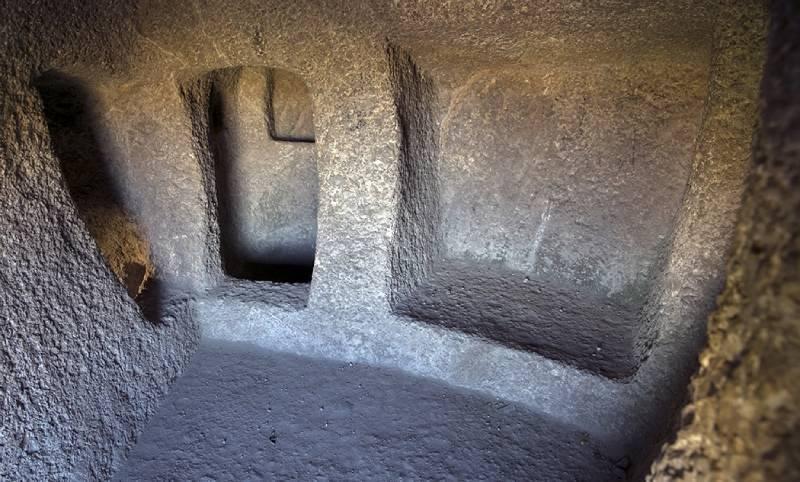 غار خالو حسین